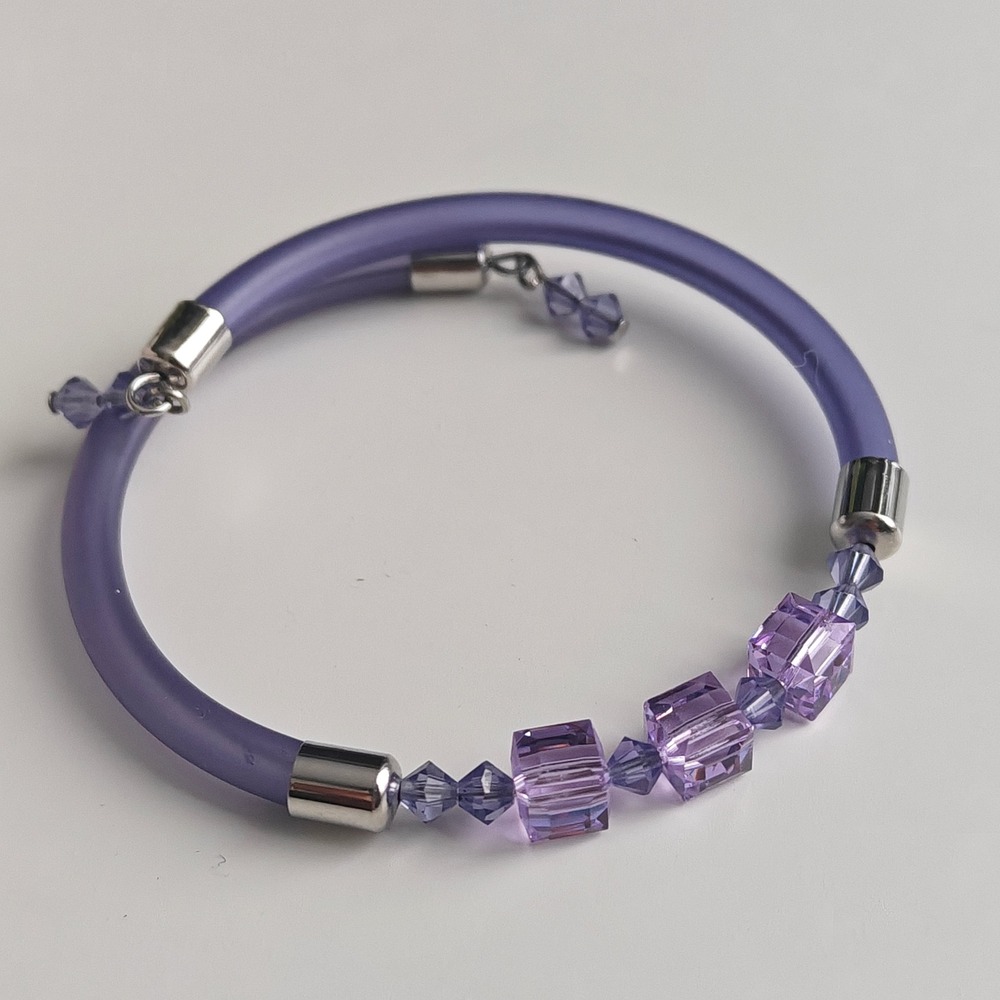 Purple Wire Wrap‎ Bracelet Lavender Crystal Square Bead Silver Tone Matte Y2K